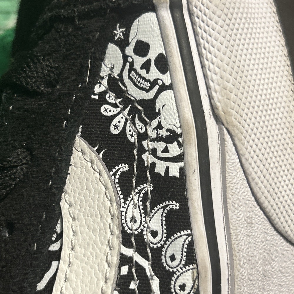 Vans Black And White Skulls And Paisley Collab 9.5 Men's CLEAN - Picture 11 of 13